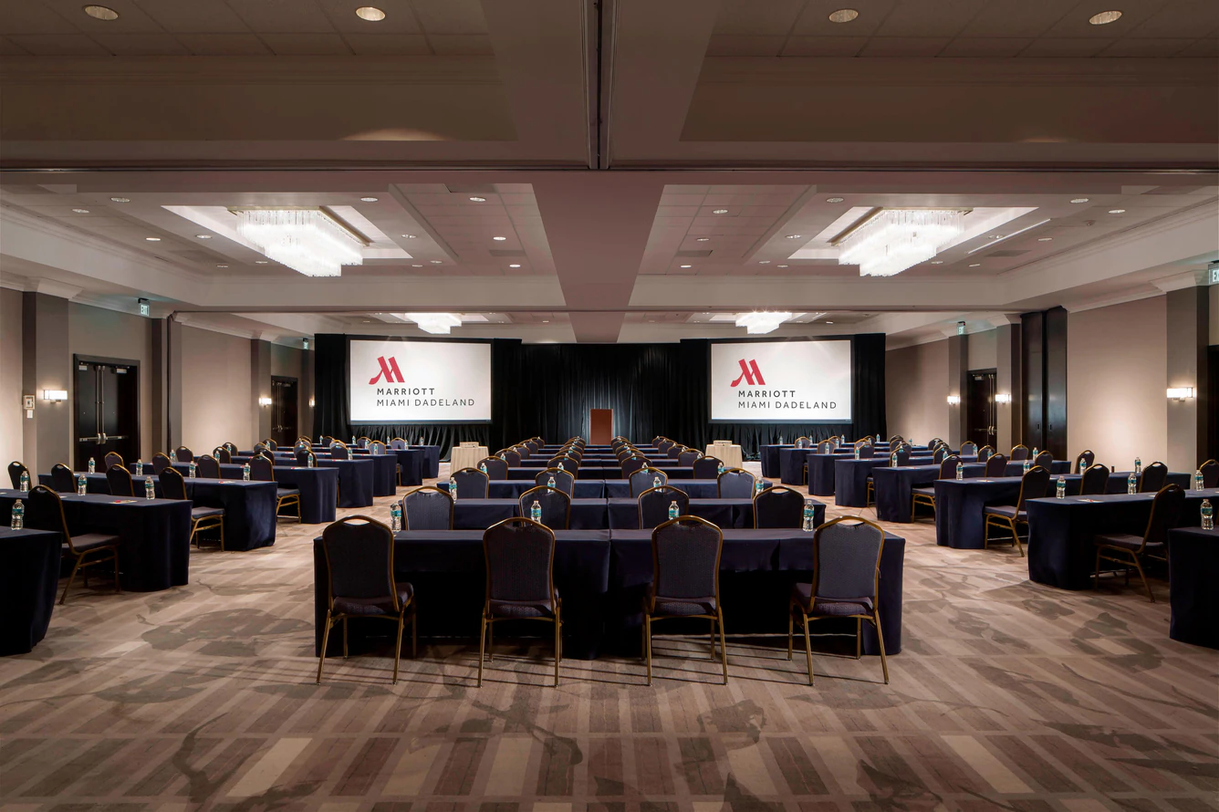 Miami Marriott Dadeland ballroom set for conference.